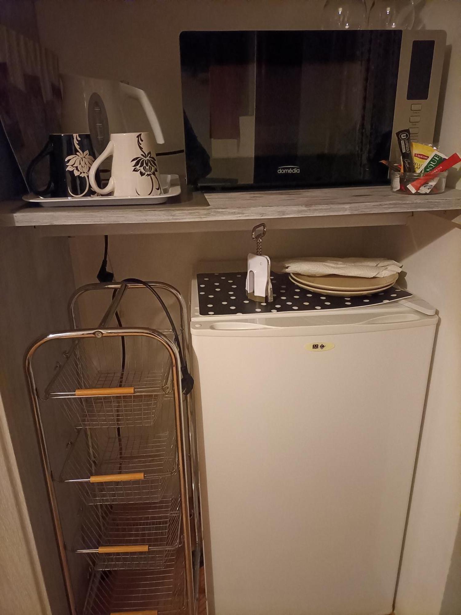 Chambre 2 Pers, Cuisine D'Ete Le Fare Tchanque Parking Gratuit Sur Place Cavaillon Exterior foto